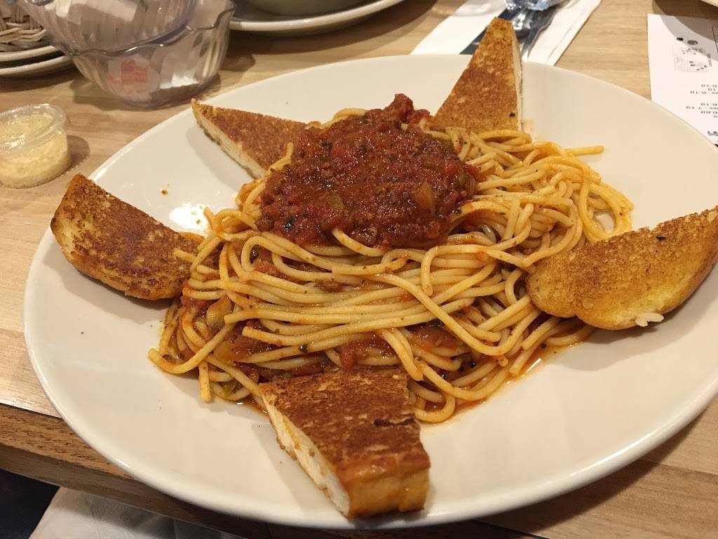 Downers Delight | restaurant | 401 75th St, Downers Grove, IL 60516, USA | 6302419671 OR +1 630-241-9671