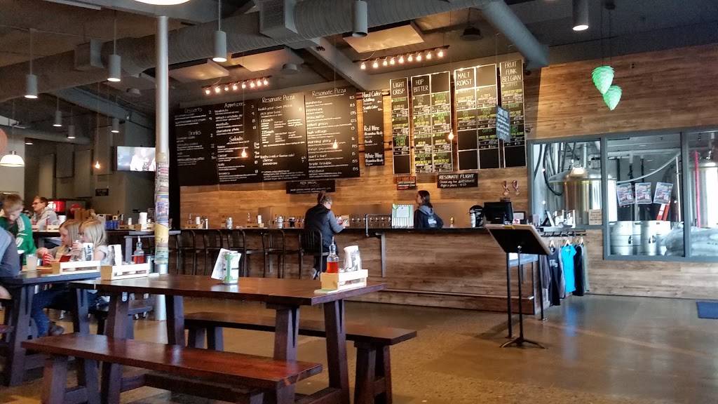 Resonate Brewery + Pizzeria | restaurant | 5606 119th Ave SE, Bellevue, WA 98006, USA | 4256443164 OR +1 425-644-3164