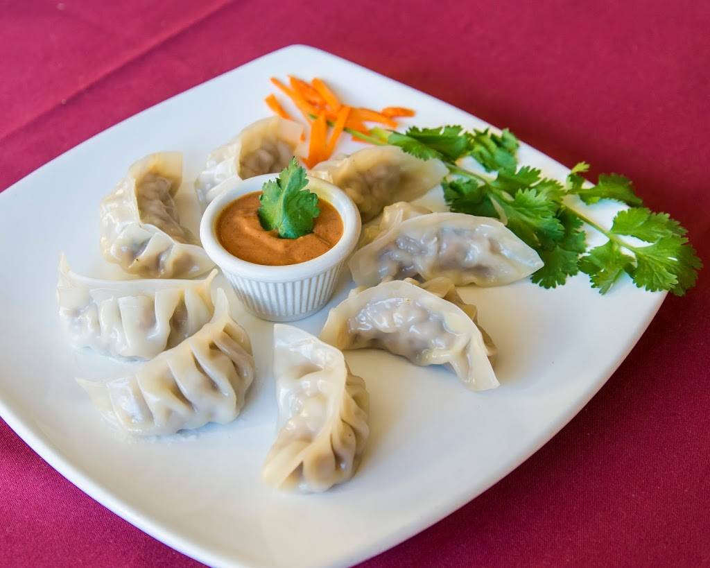 Shangri-La Nepalese & Indian Cuisine | restaurant | 7345 Wisconsin Ave A, Bethesda, MD 20814, USA | 3016564444 OR +1 301-656-4444