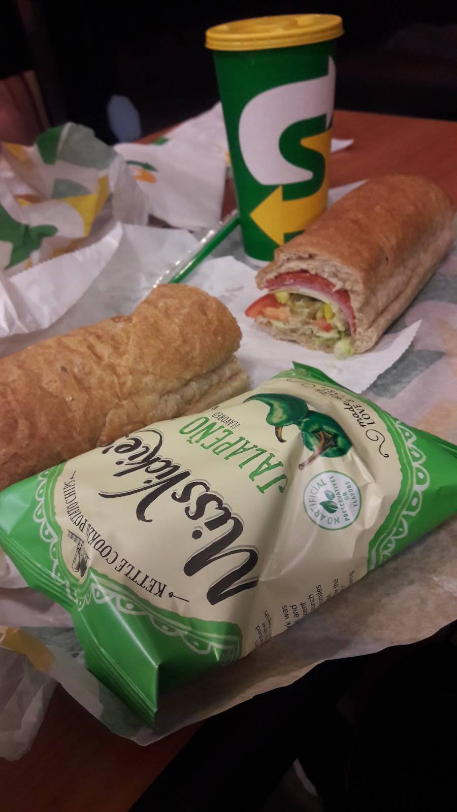 Subway | restaurant | 3141 S McClintock Dr #8, Tempe, AZ 85282, USA | 4808208218 OR +1 480-820-8218