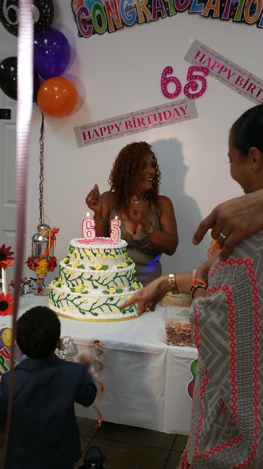 New Good Taste | restaurant | 85-06 Pitkin Ave, Jamaica, NY 11417, USA | 7188357993 OR +1 718-835-7993