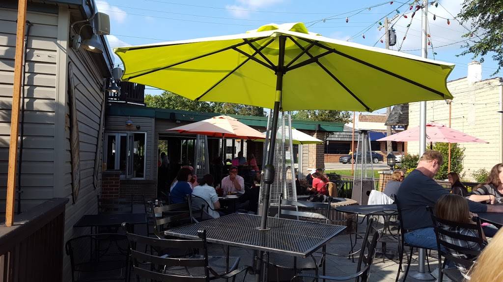 Muldoons | restaurant | 7636 Auburn Rd, Utica, MI 48317, USA | 5867396946 OR +1 586-739-6946