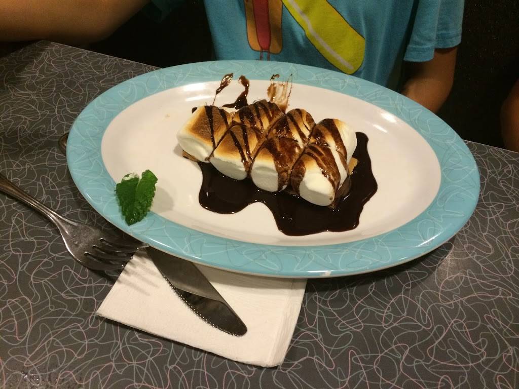 50s Prime Time Café | cafe | 351 South Studio Drive, Kissimmee, FL 32836, USA | 4079393463 OR +1 407-939-3463