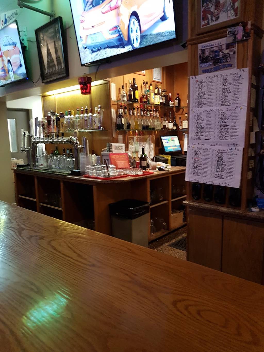 Just Your Average Joes Sports Bar | restaurant | 1286 Lauzon Rd, Windsor, ON N8S 3N1, Canada | 5199481589 OR +1 519-948-1589