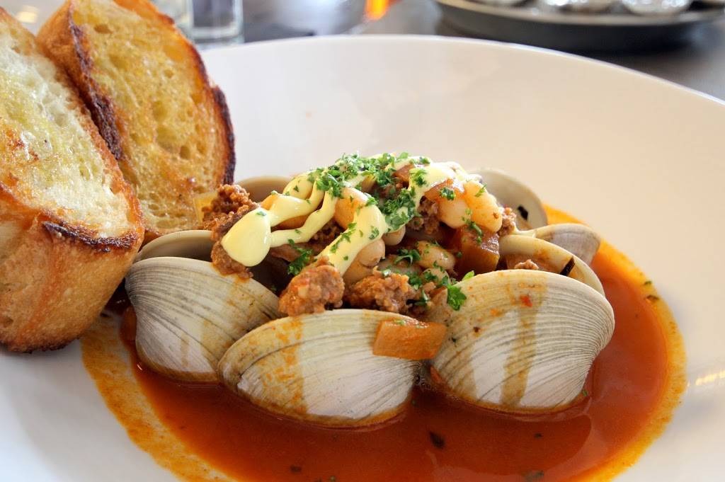 Rappahannock Oyster Bar (Union Market) | restaurant | 1309 5th St NE, Washington, DC 20002, USA | 2025444702 OR +1 202-544-4702