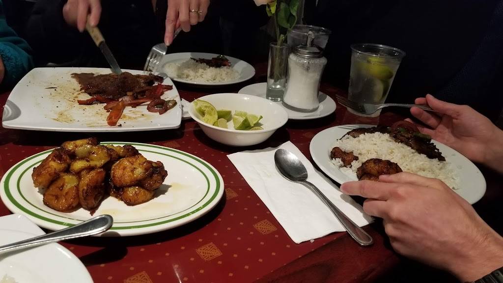 Burgos Restaurant cafe | restaurant | 200/10 Dyckman St, New York, NY 10040, USA | 2125693939 OR +1 212-569-3939