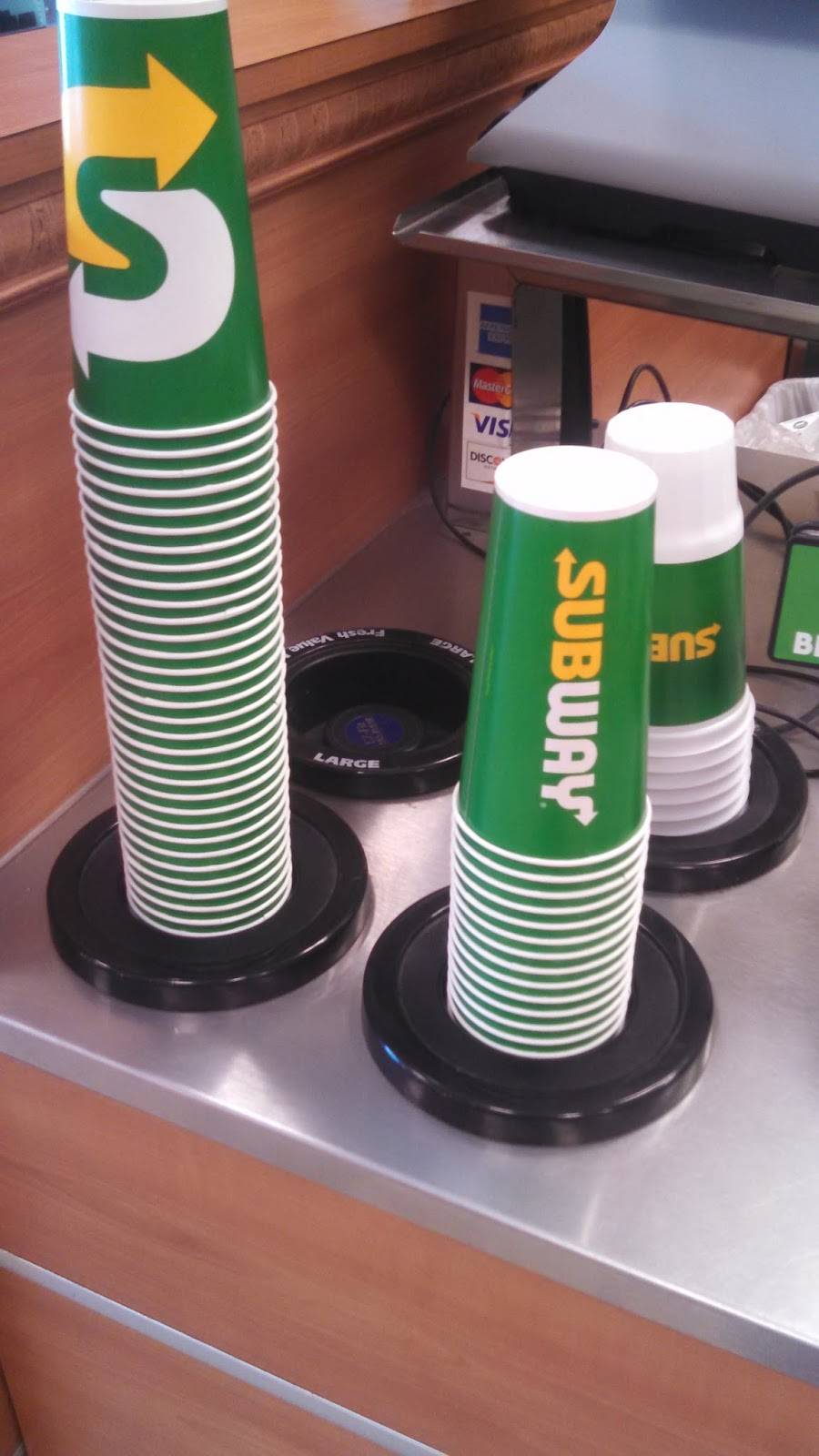 Subway Restaurants | restaurant | 2510 Mills Branch Rd #100, Kingwood, TX 77345, USA | 2813601158 OR +1 281-360-1158