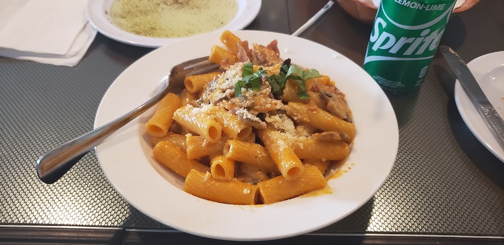 La Casa Bianca | restaurant | 2504 US-98, Mary Esther, FL 32569, USA | 8503748752 OR +1 850-374-8752