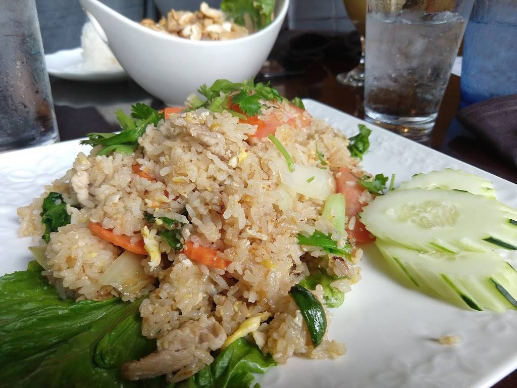 Fav Bistro | restaurant | 1984 E Murray Holladay Rd, Holladay, UT 84117, USA | 8016769300 OR +1 801-676-9300