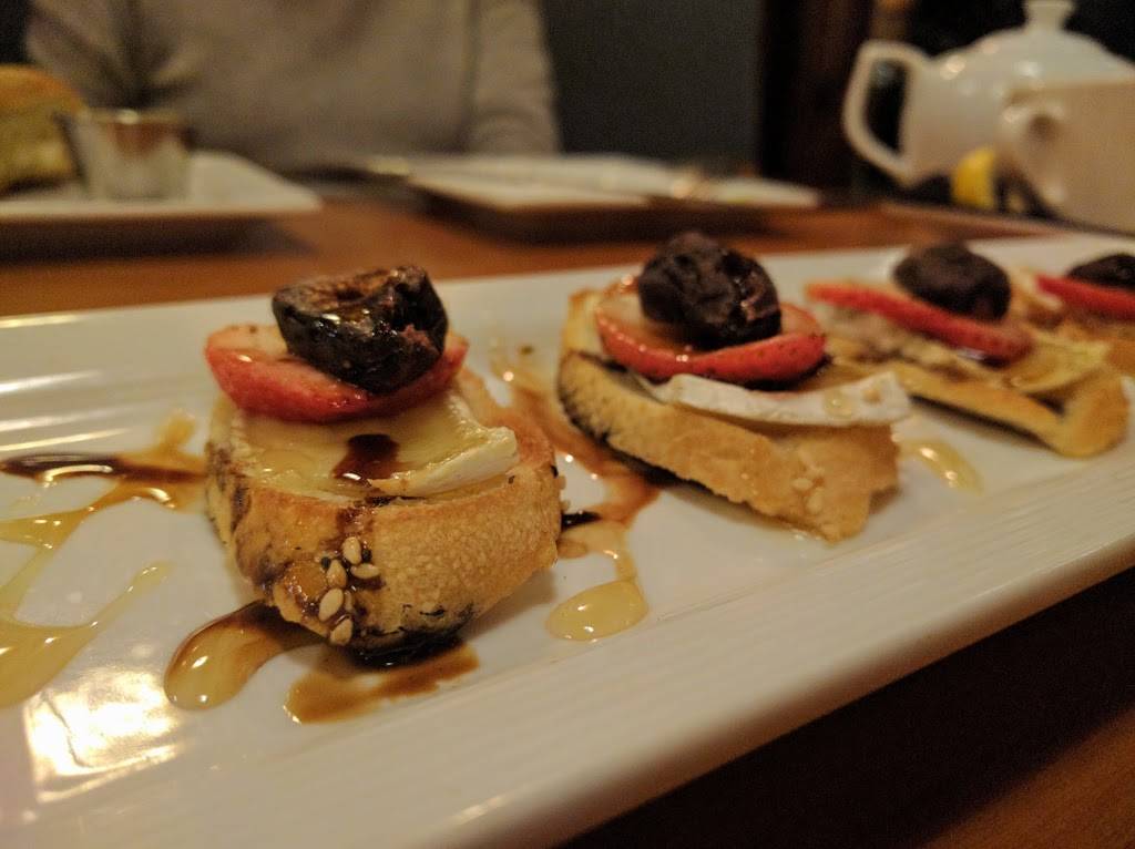 Piazza Del Pane Italian Cafe | restaurant | 799 W Palmdon Dr, Fresno, CA 93704, USA | 5592297263 OR +1 559-229-7263