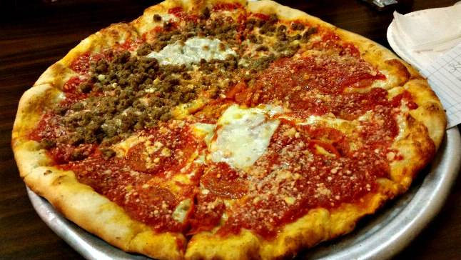 Vinces Pizzeria | restaurant | 2550 Grant Ave, Philadelphia, PA 19114, USA | 2154648998 OR +1 215-464-8998