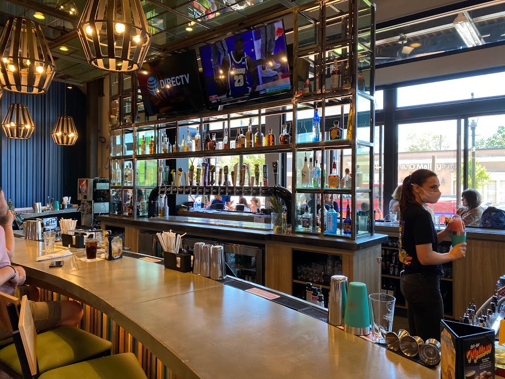 Mellow Mushroom Fredericksburg | restaurant | 609 William St, Fredericksburg, VA 22401, USA | 5409973033 OR +1 540-997-3033