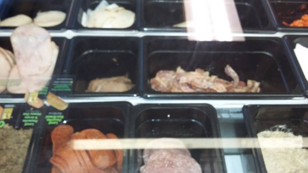 Subway | restaurant | 5976 Virginia Ave, Pembroke, VA 24136, USA | 5406267827 OR +1 540-626-7827