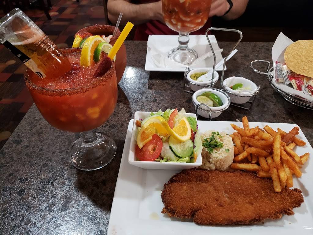 La Isla #2 Restaurant and Bar | restaurant | 723 Lake Ave N, Storm Lake, IA 50588, USA | 7122131050 OR +1 712-213-1050