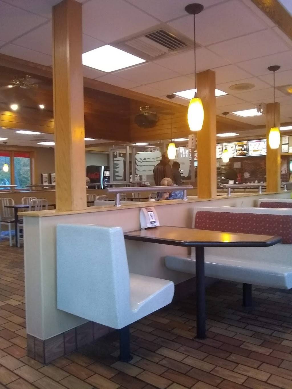 Burger King | restaurant | 449 Forest Ave, Portland, ME 04101, USA | 2077733650 OR +1 207-773-3650