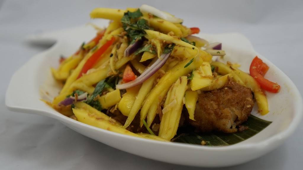 Siam Dish Thai Cuisine | restaurant | 730 Guelph Line, Burlington, ON L7R 3N5, Canada | 9056322525 OR +1 905-632-2525