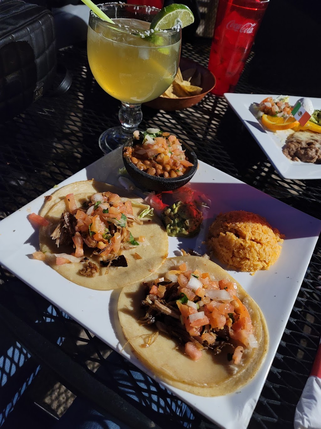 El Paraiso Mexican | restaurant | 370-498 El Camino Way, Lake Havasu City, AZ 86403, USA | 9287336227 OR +1 928-733-6227