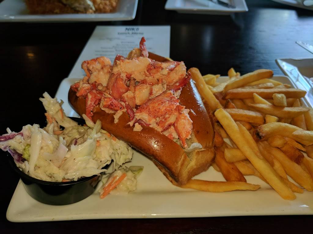 Niko Bar and Grill | restaurant | 275 N Main St, West Bridgewater, MA 02379, USA | 7745175943 OR +1 774-517-5943