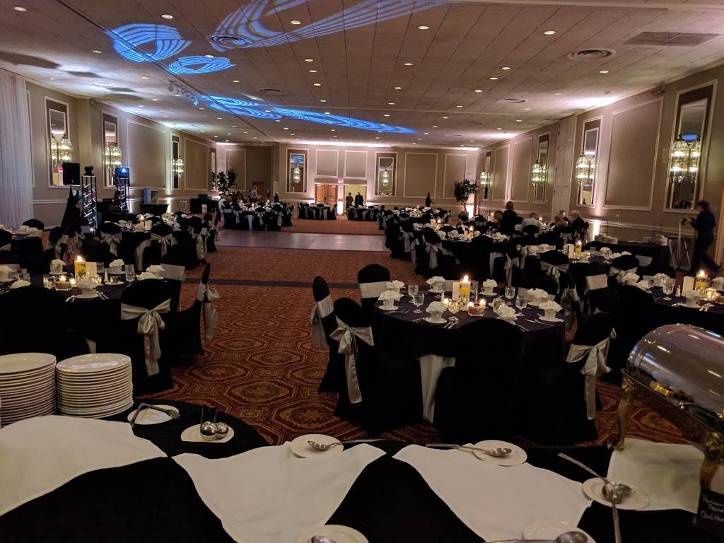 Bolero | restaurant | 2-16 W 10th St, Erie, PA 16501, USA | 8144592220251 OR +1 814-459-2220 ext. 251