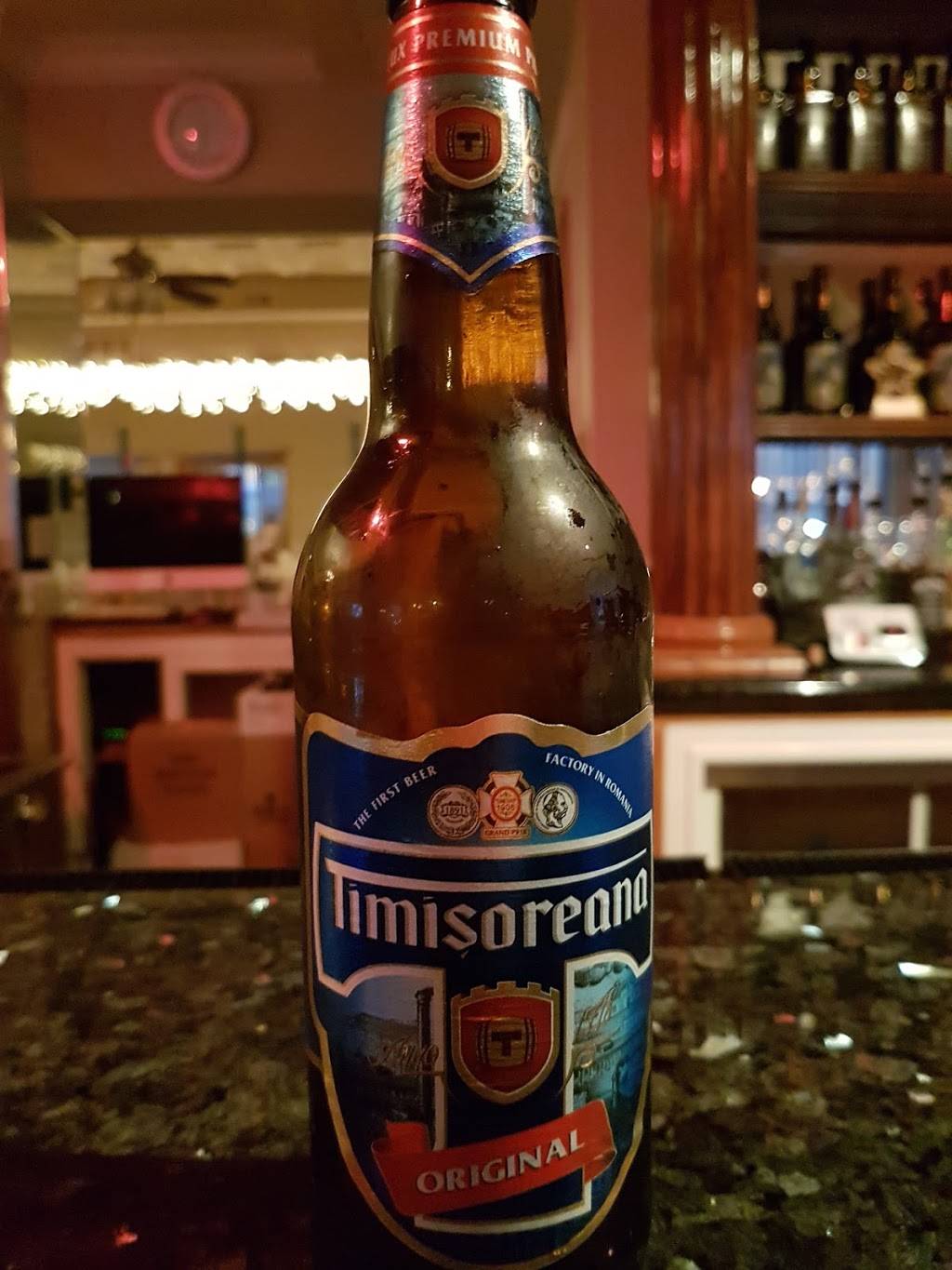 Nellys Saloon | restaurant | 3256 N Elston Ave, Chicago, IL 60618, USA | 7735884494 OR +1 773-588-4494