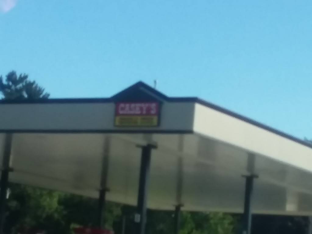 Caseys | meal takeaway | 411 W South St, Plano, IL 60545, USA | 6305523658 OR +1 630-552-3658