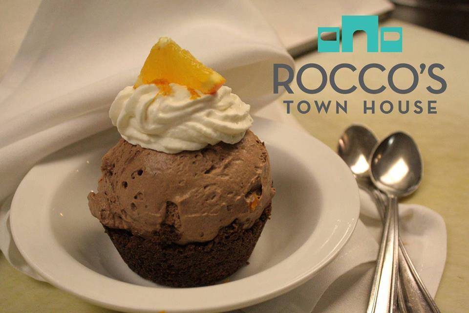 Roccos Town House | restaurant | 21 N 3rd St, Hammonton, NJ 08037, USA | 6095619384 OR +1 609-561-9384
