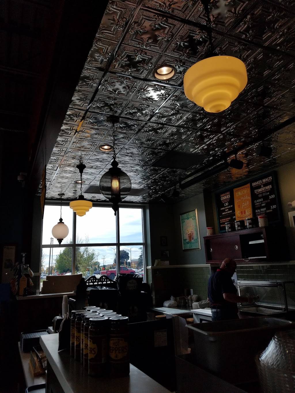 Potbelly Sandwich Shop | restaurant | 3330 Milton Ave, Janesville, WI 53545, USA | 6083050063 OR +1 608-305-0063