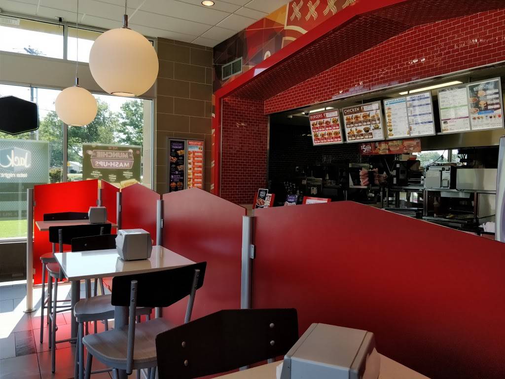 Jack in the Box | restaurant | 1516 S Tennessee St, McKinney, TX 75069, USA | 2149735727 OR +1 214-973-5727