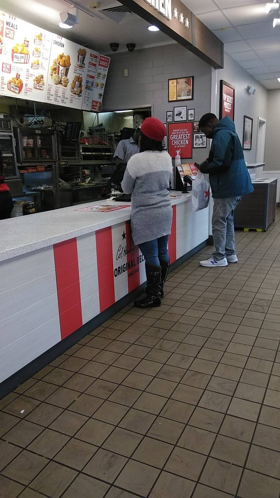 KFC | restaurant | 4047 Branch Ave, Temple Hills, MD 20748, USA | 3014233974 OR +1 301-423-3974