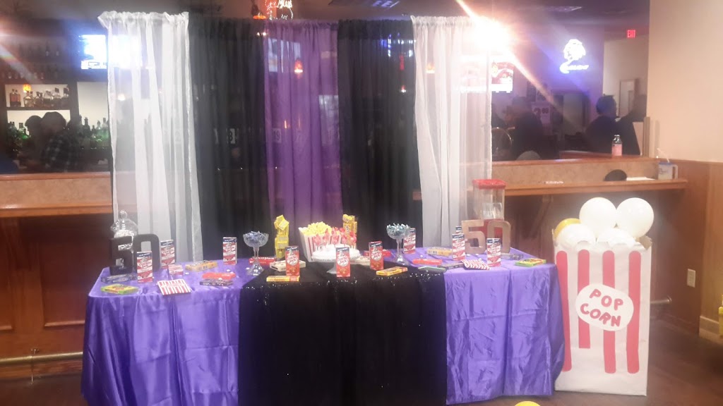 KC Hall | restaurant | 520 E North St, Decatur, IL 62523, USA | 2174222624 OR +1 217-422-2624