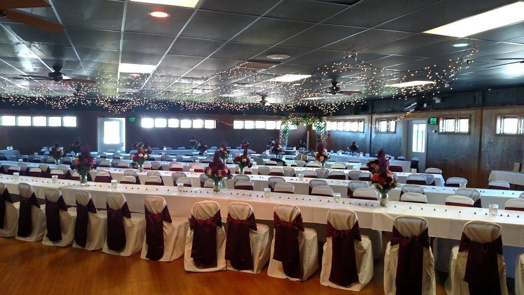 Winklers Westward Ho | restaurant | 4905 County Hwy S, Oshkosh, WI 54904, USA | 9202332511 OR +1 920-233-2511