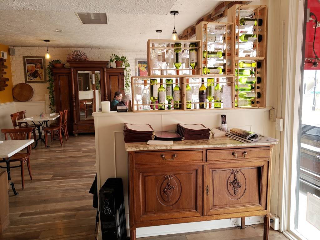 La Hacienda Tex-Mex & Grill Restaurant | restaurant | 3 W Washington St, Middleburg, VA 20117, USA | 5406873123 OR +1 540-687-3123