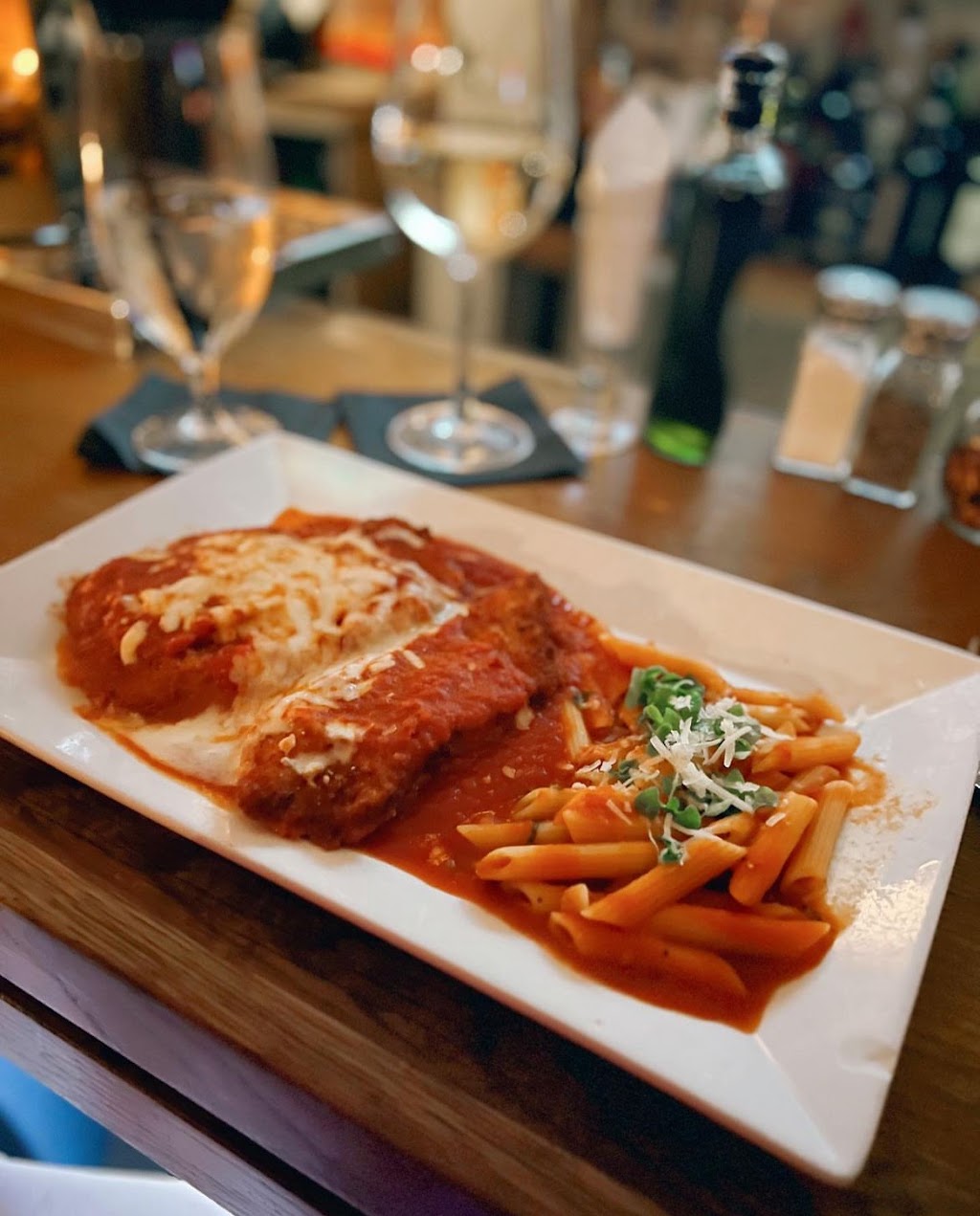Fratellis Cloudkitchen | restaurant | 2616 Blodgett St, Houston, TX 77004, USA | 8578917238 OR +1 857-891-7238