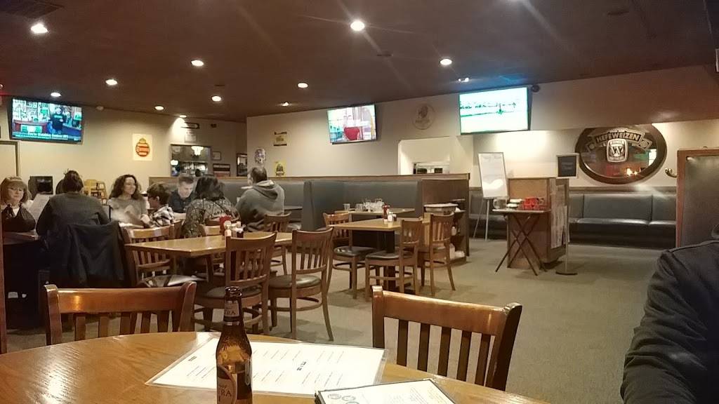 Big Reds Bar & Grill | restaurant | 11485 SW Scholls Ferry Rd #7168, Beaverton, OR 97008, USA | 5035794292 OR +1 503-579-4292