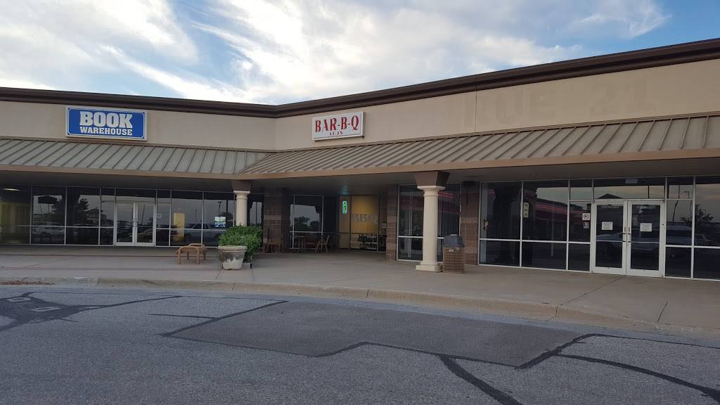 Le - Js Bar BQ | restaurant | 601 SE 36th St, Newton, KS 67114, USA | 3162830802 OR +1 316-283-0802