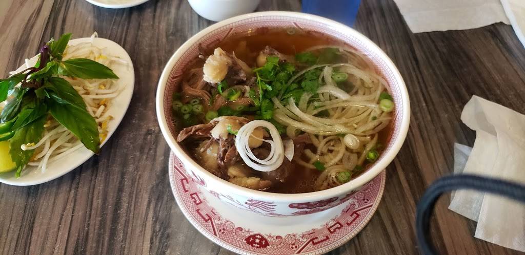 Pho Le | restaurant | 12625 Frederick St k6, Moreno Valley, CA 92553, USA | 9514720430 OR +1 951-472-0430