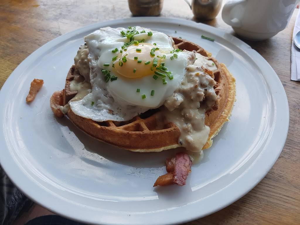 The Stockyards Smokehouse & Larder | restaurant | 699 St Clair Ave W, Toronto, ON M6C 1B2, Canada | 4166589666 OR +1 416-658-9666