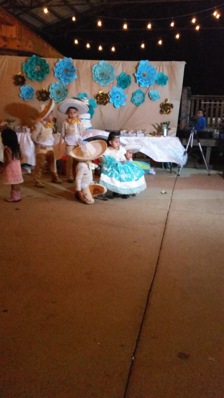 Foxfire Ranch | restaurant | 1465 Old Oxford Rd, Waterford, MS 38685, USA | 6622780279 OR +1 662-278-0279