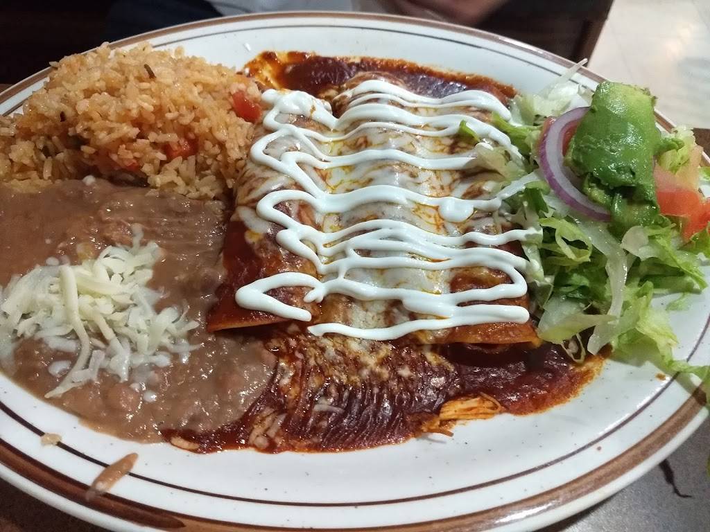 Tanias Mexican Restaurant & Store | restaurant | 37 West St, Gettysburg, PA 17325, USA | 7173343751 OR +1 717-334-3751