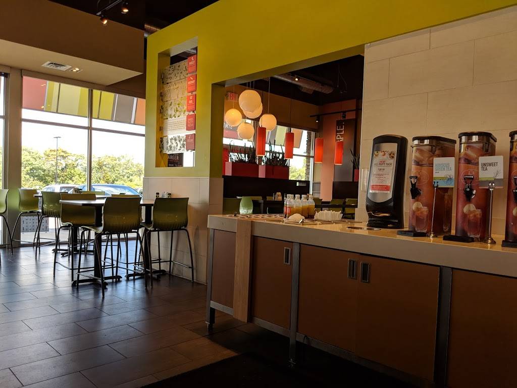 Zoës Kitchen | restaurant | 3379 N College Ave Suite 8, Fayetteville, AR 72703, USA | 4794441966 OR +1 479-444-1966