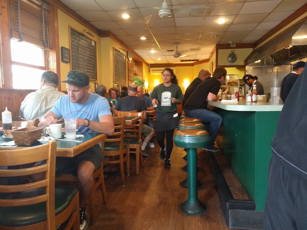 City Island Diner | restaurant | 304 City Island Ave, Bronx, NY 10464, USA | 7188850362 OR +1 718-885-0362