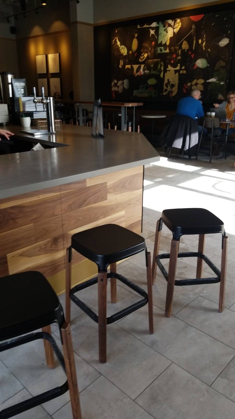 Starbucks | cafe | 545 E Aurora Rd #2, Macedonia, OH 44056, USA | 3304686516 OR +1 330-468-6516