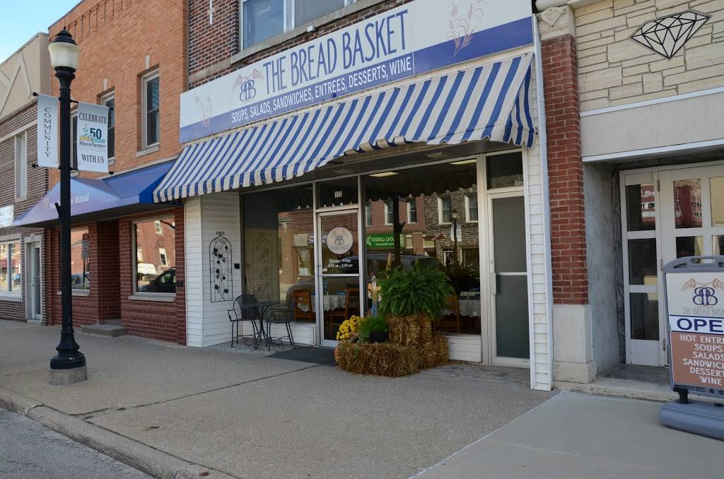 The Bread Basket | cafe | 113 E Main St, Manchester, IA 52057, USA | 5639274611 OR +1 563-927-4611