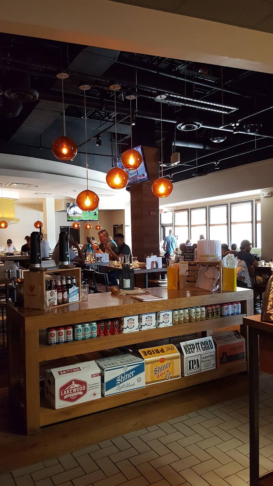 California Pizza Kitchen at Willow Bend | restaurant | 6121 W Park Blvd d126, Plano, TX 75093, USA | 4693660060 OR +1 469-366-0060