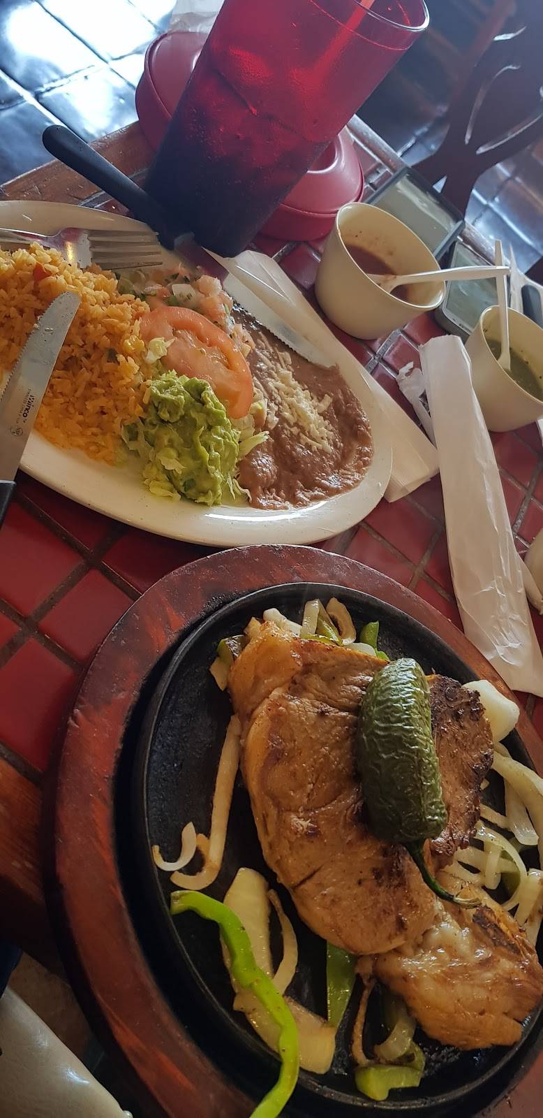 Tepatitlan mexican grill | restaurant | 10530 W Bellfort Blvd, Houston, TX 77031, USA | 2815306358 OR +1 281-530-6358