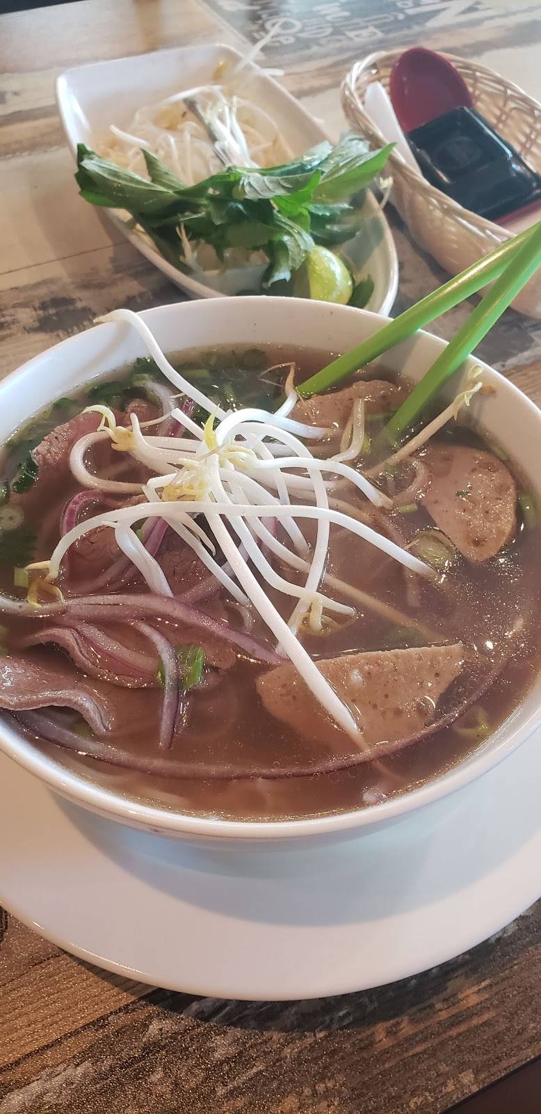 I Luv Pho | restaurant | 1680 Mall of Georgia Blvd Suite 1715, Buford, GA 30519, USA | 6787652599 OR +1 678-765-2599
