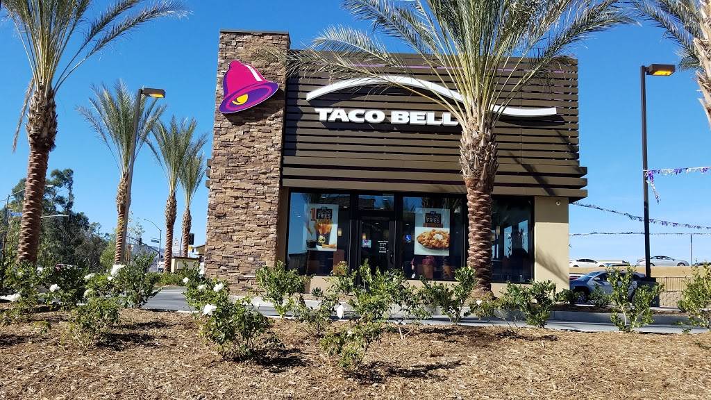 Taco Bell | meal takeaway | 36230 Hidden Springs Rd, Wildomar, CA 92595, USA | 9516091219 OR +1 951-609-1219