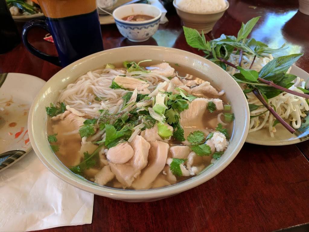 Asian Cafe | restaurant | 64 Mitchler St, Murphys, CA 95247, USA | 2097288898 OR +1 209-728-8898