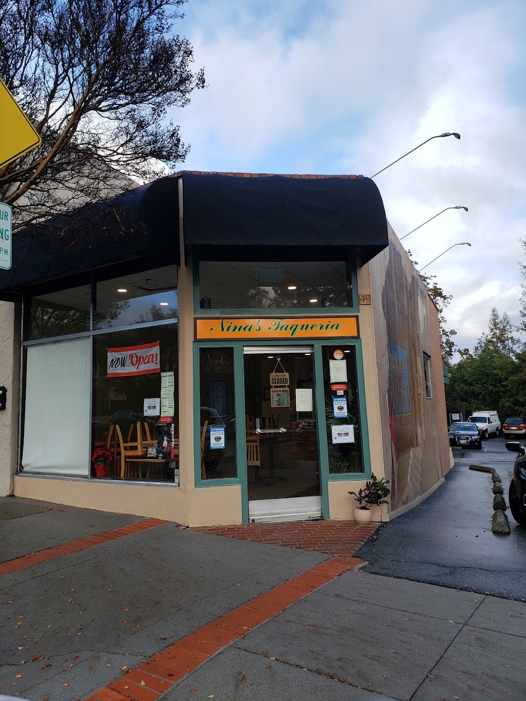 Ninas Taqueria | restaurant | 49 E Main St, Los Gatos, CA 95030, USA | 4084025076 OR +1 408-402-5076