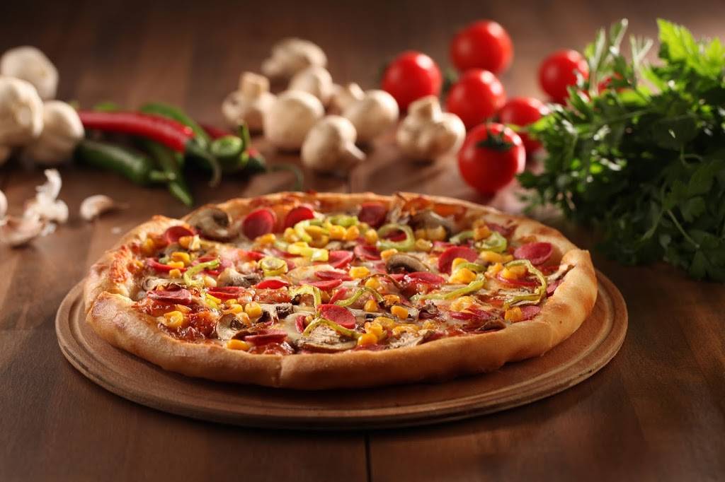 Classic Pizza Restaurant III | restaurant | 1076 Main St, Bolton, MA 01740, USA | 9787790200 OR +1 978-779-0200